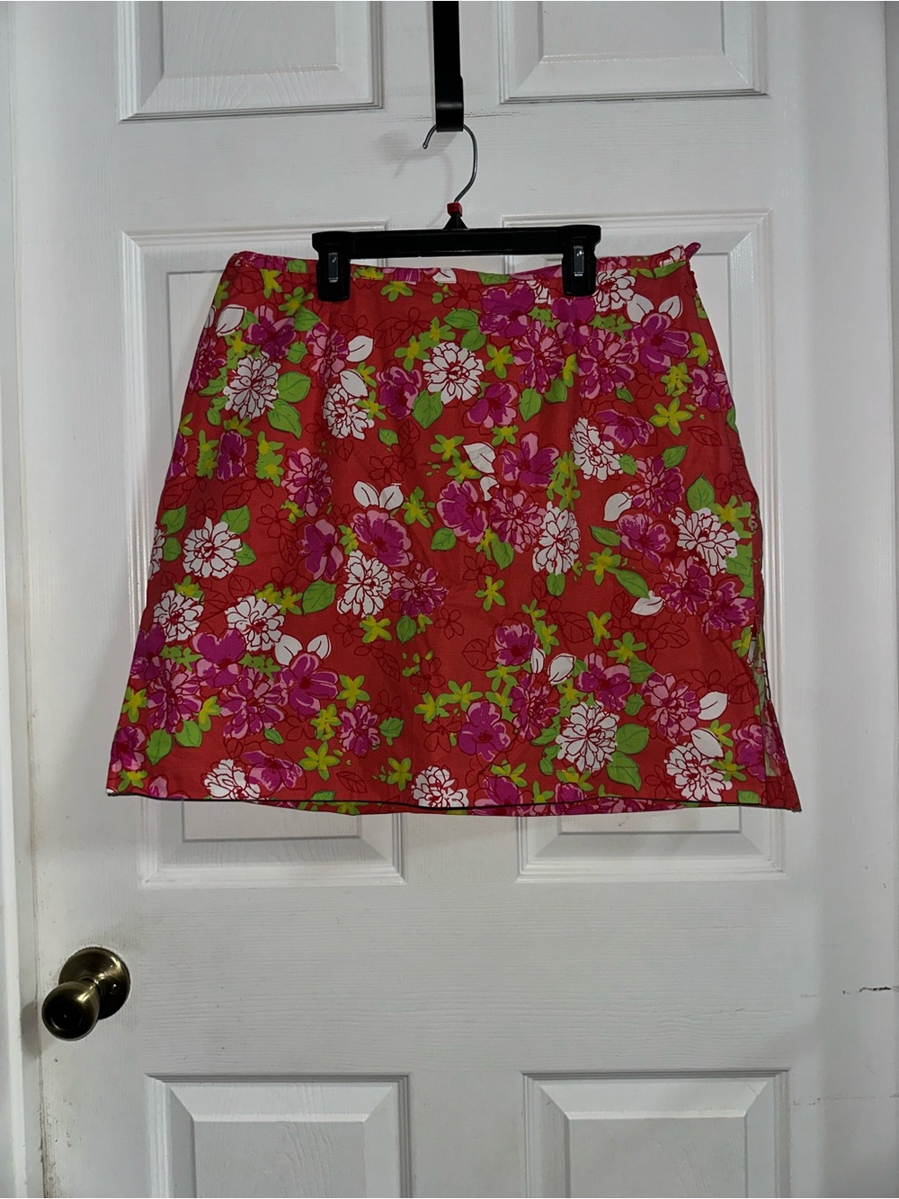 NWT Km Rogers Red Floral Skort Size 14